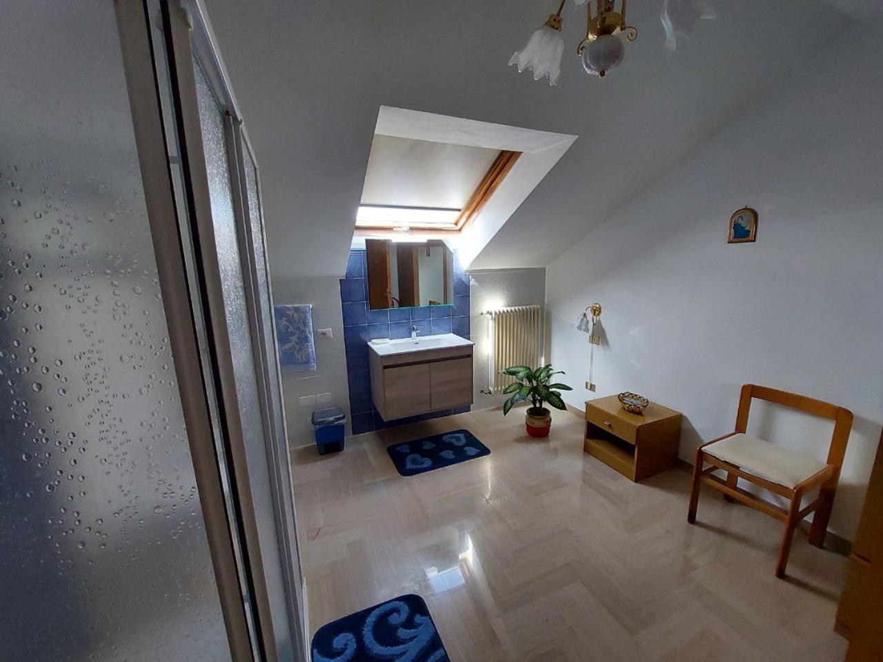 Affittacamere Via Carducci Gubbio Bagian luar foto